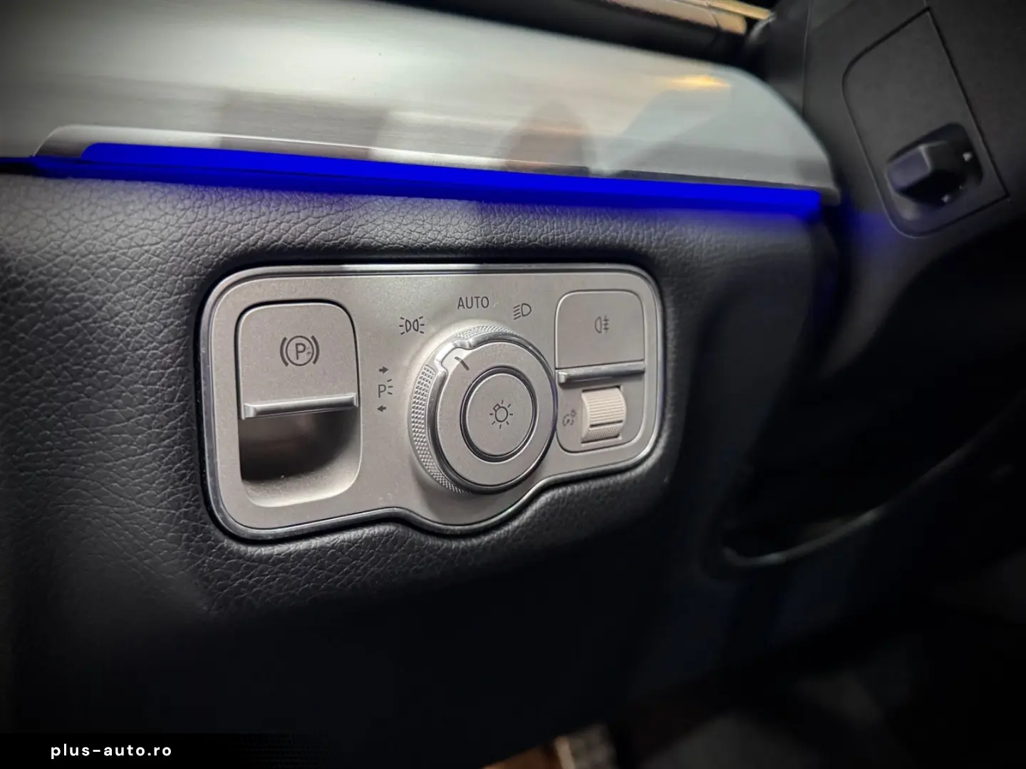 MERCEDES-BENZ GLE 350de 4MATIC PANO BURMESTER PLUG-IN