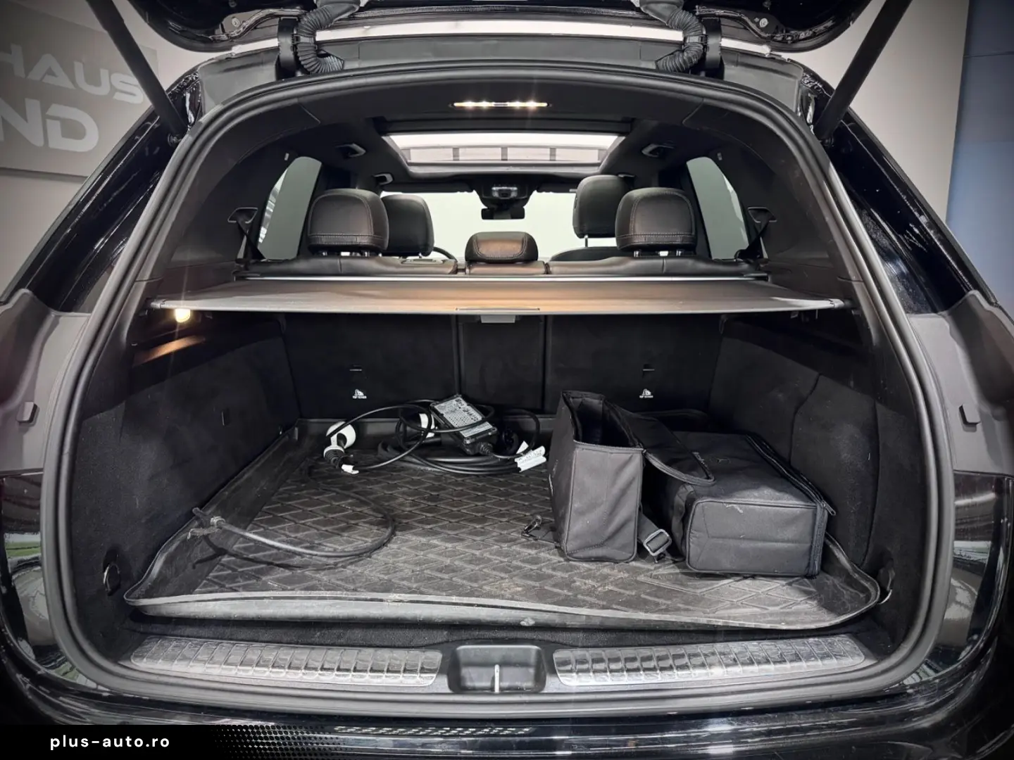MERCEDES-BENZ GLE 350de 4MATIC PANO BURMESTER PLUG-IN