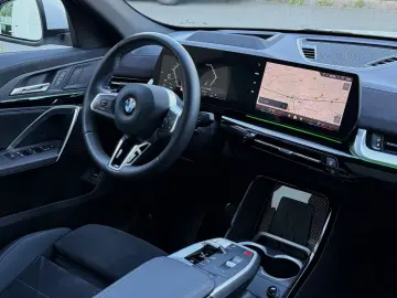 BMW X2 20d xDr M-SPORT NP69t€ ICONIC PANO AHK MEMORY
