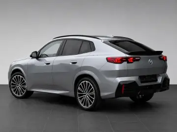 BMW X2 xDrive20d NP70t€ M-SPORT M-SITZE ICONIC AHK