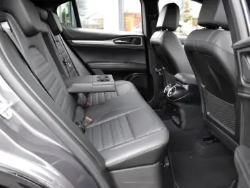 ALFA ROMEO Stelvio 2.0 TURBO VELOCE H&K SOUND MATRIX FACELI