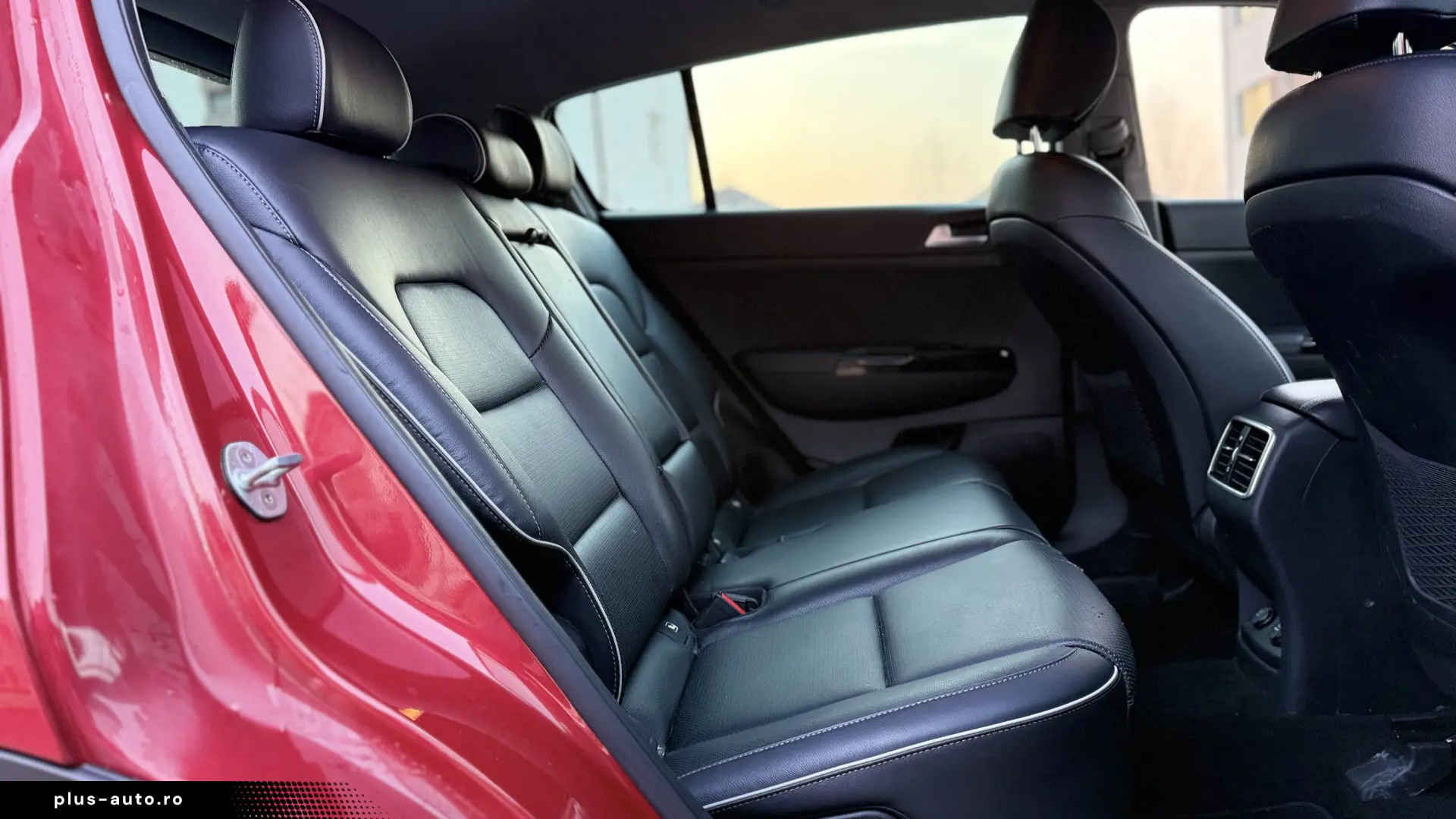 Kia Sportage 2wd 1.6 GDI 2018 euro 6 JBL Piele Led