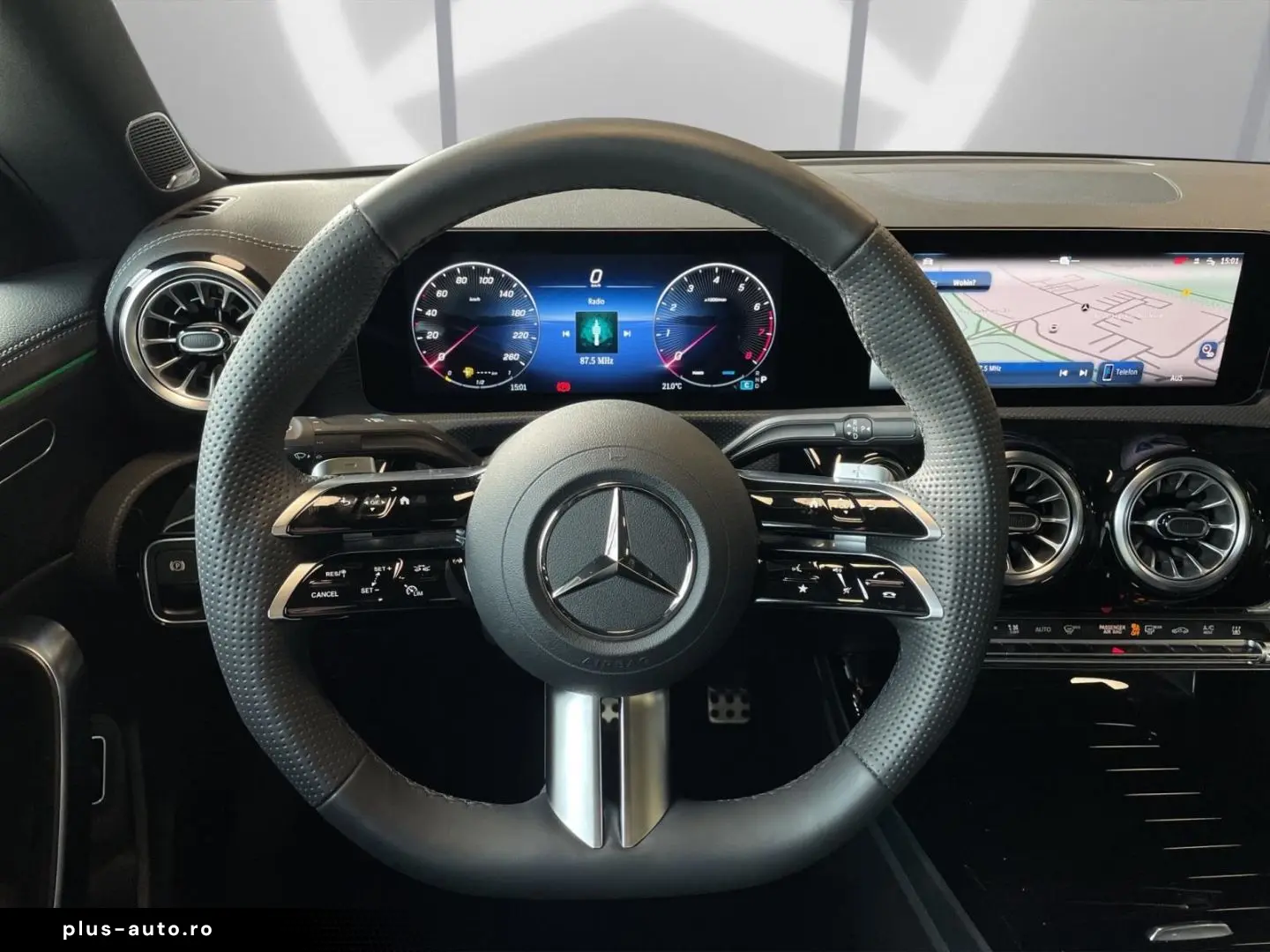 MERCEDES-BENZ CLA 250 4M Coupe AMG Night Pano Standhzg FAP