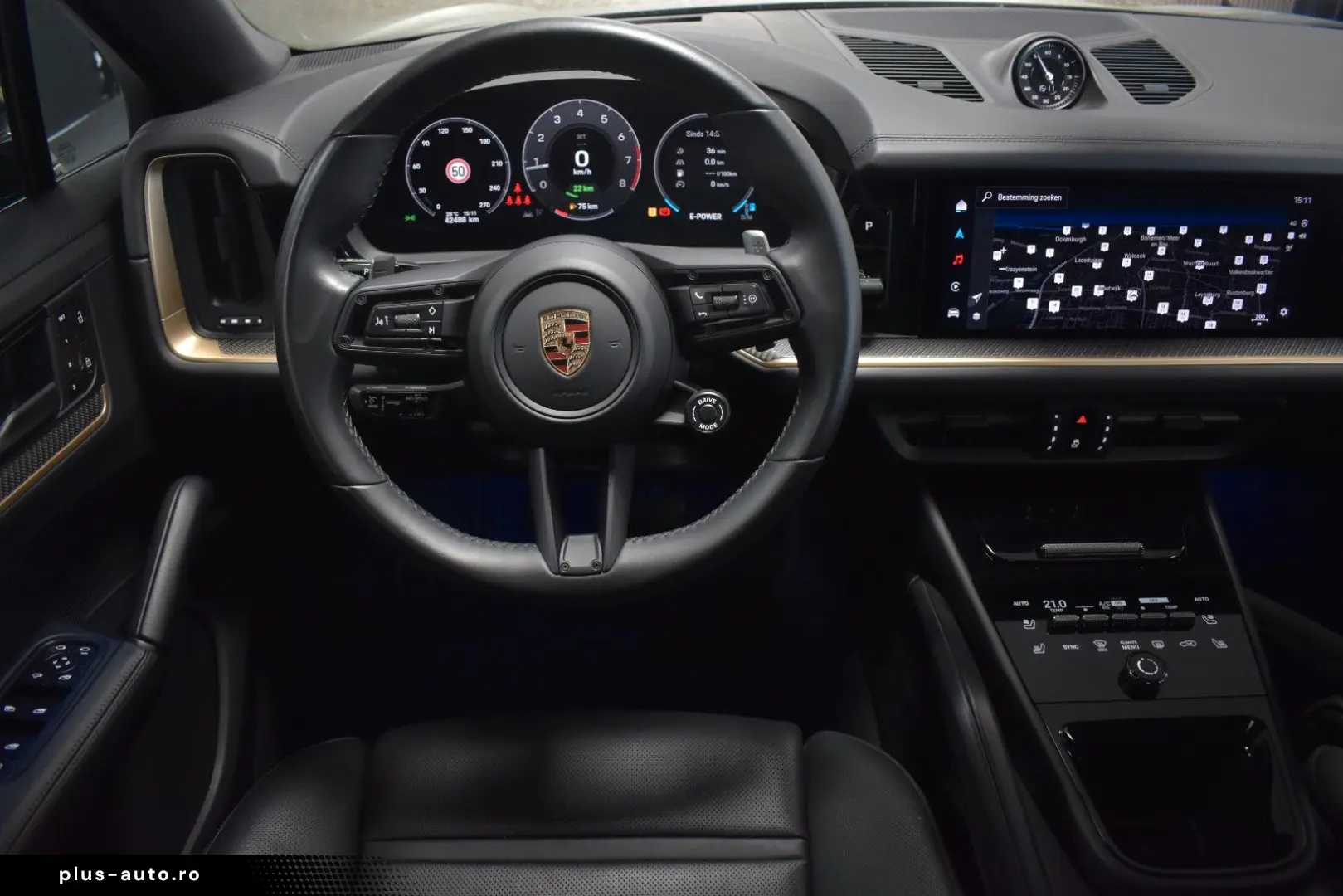 PORSCHE Cayenne E-Hybrid Coupe SportDesign 470pk   PASSE