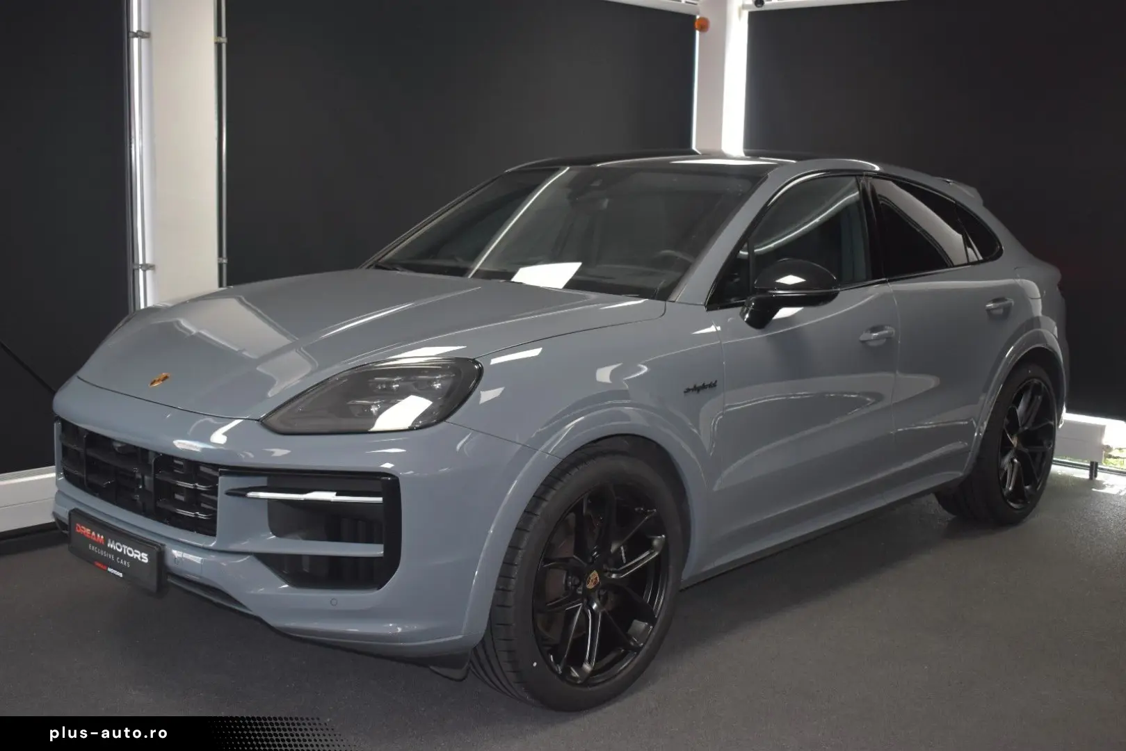 PORSCHE Cayenne E-Hybrid Coupe SportDesign 470pk   PASSE