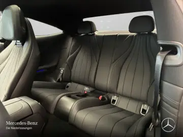 MERCEDES-BENZ CLE 300 e AMG Prem  Pano HUD Burm3D Fahrass
