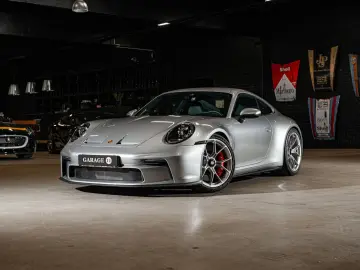 PORSCHE 992 GT3 Touring   1520km   Houndstooth   VAT
