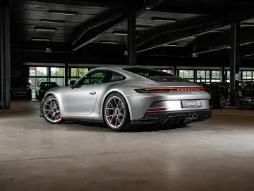 PORSCHE 992 GT3 Touring   1520km   Houndstooth   VAT