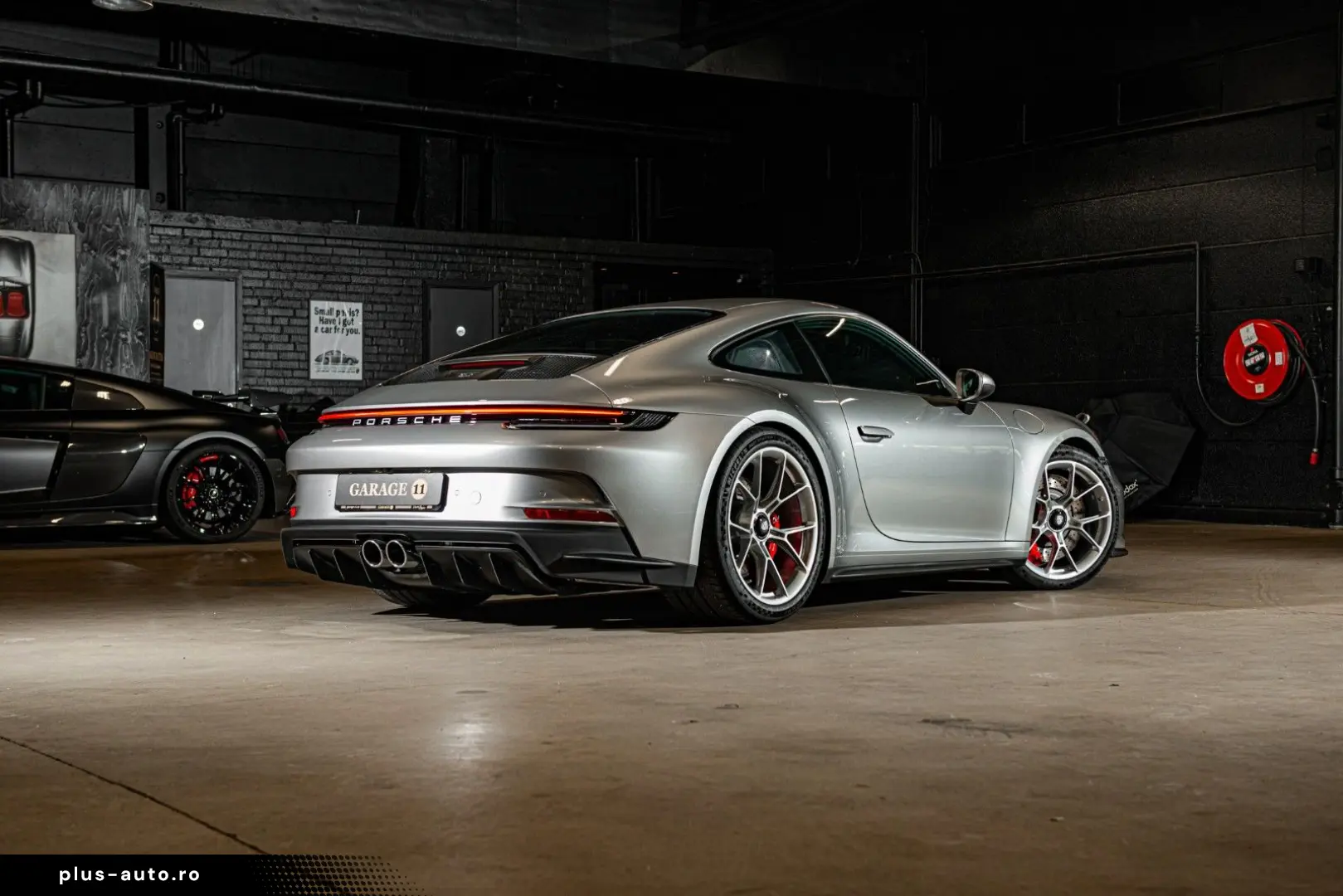 PORSCHE 992 GT3 Touring   1520km   Houndstooth   VAT