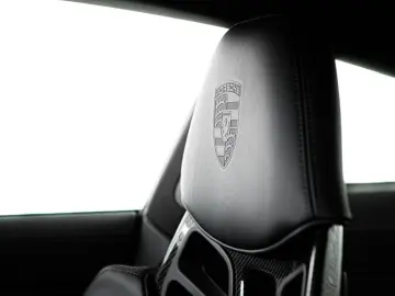 PORSCHE 992 GT3 Touring   1520km   Houndstooth   VAT