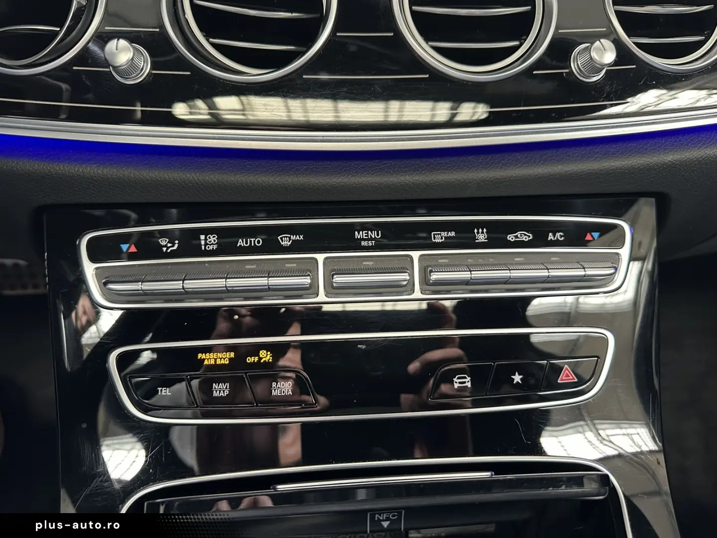 MERCEDES-BENZ E 300 de 4M Night-Paket Pano LED MBUX MBeam