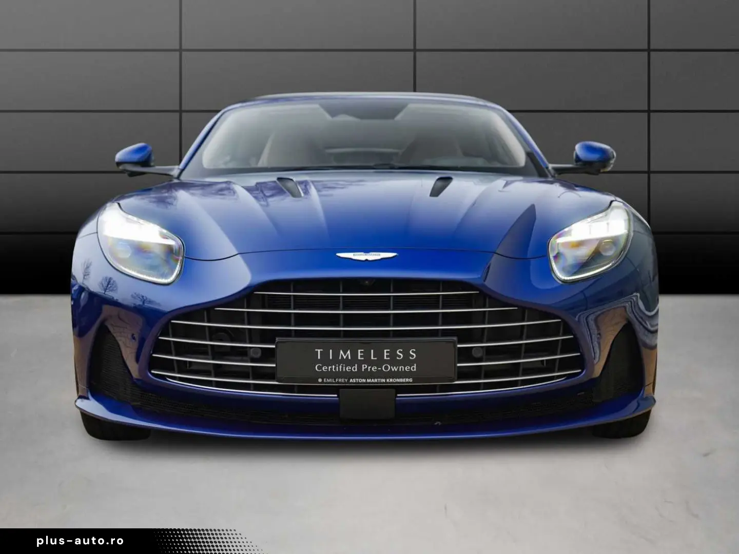 ASTON MARTIN DB12 Volante
