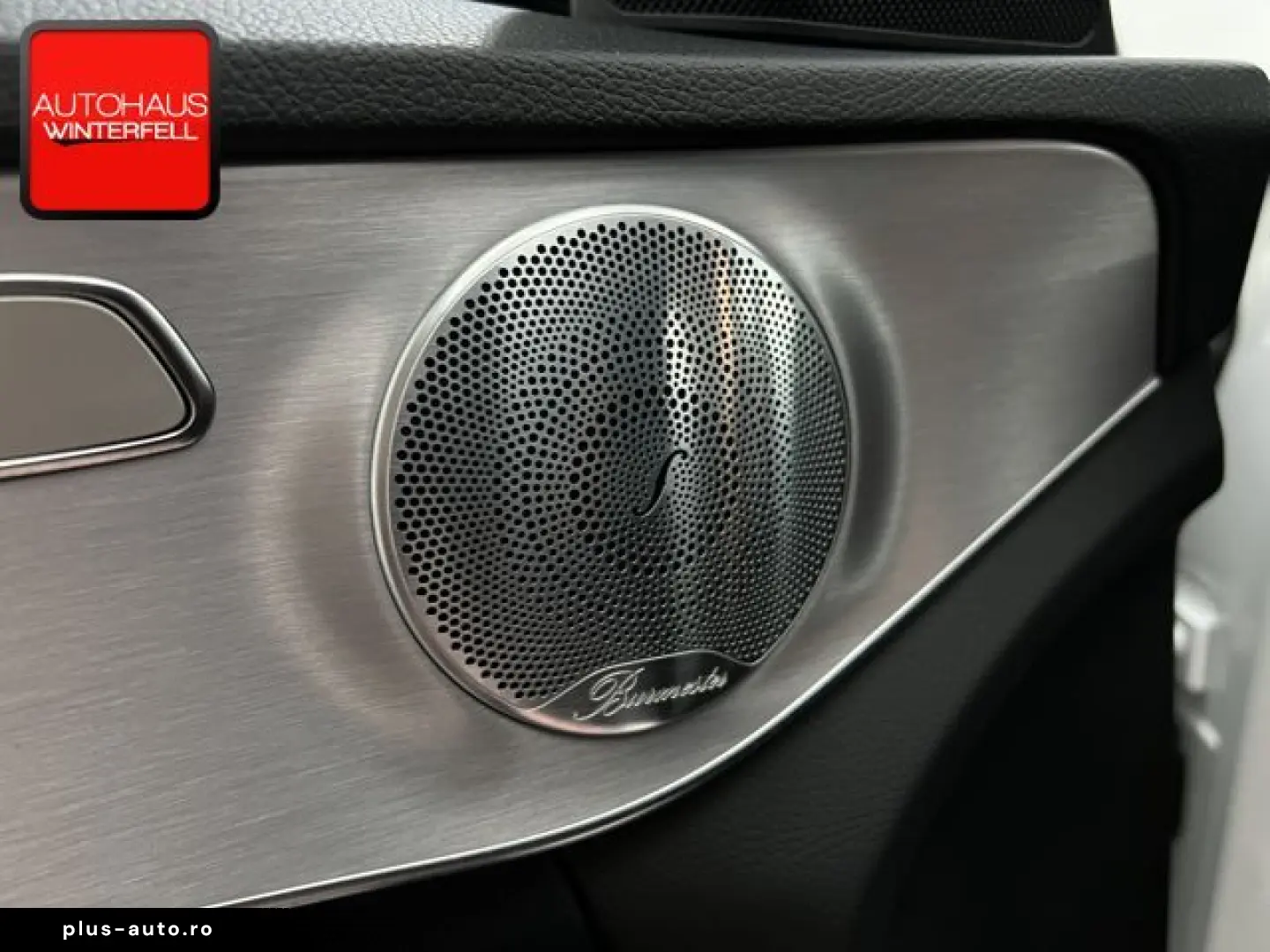 MERCEDES-BENZ C 300 e AMG NIGHT PANO AIRMATIC KEYLESS KAMERA