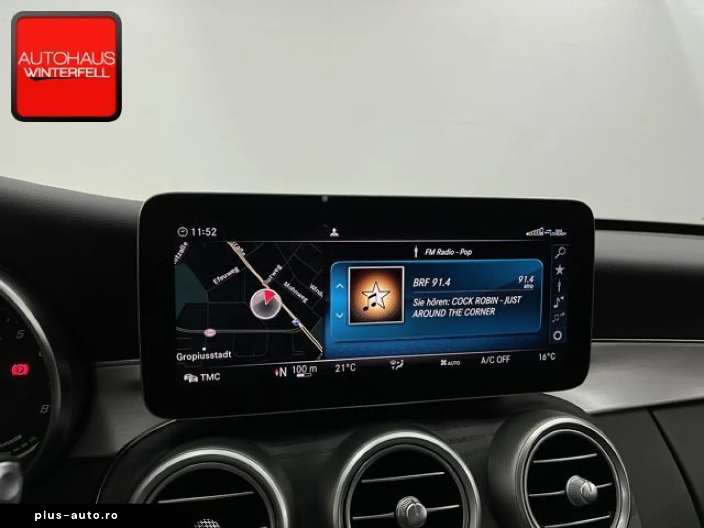 MERCEDES-BENZ C 300 e AMG NIGHT PANO AIRMATIC KEYLESS KAMERA