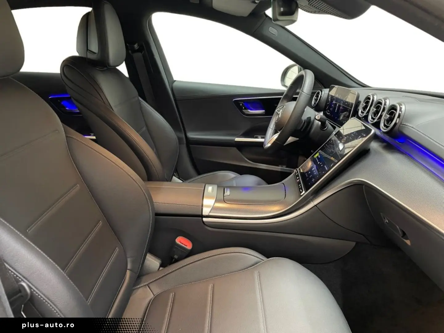 MERCEDES-BENZ C-Class 2024 — imagine 3