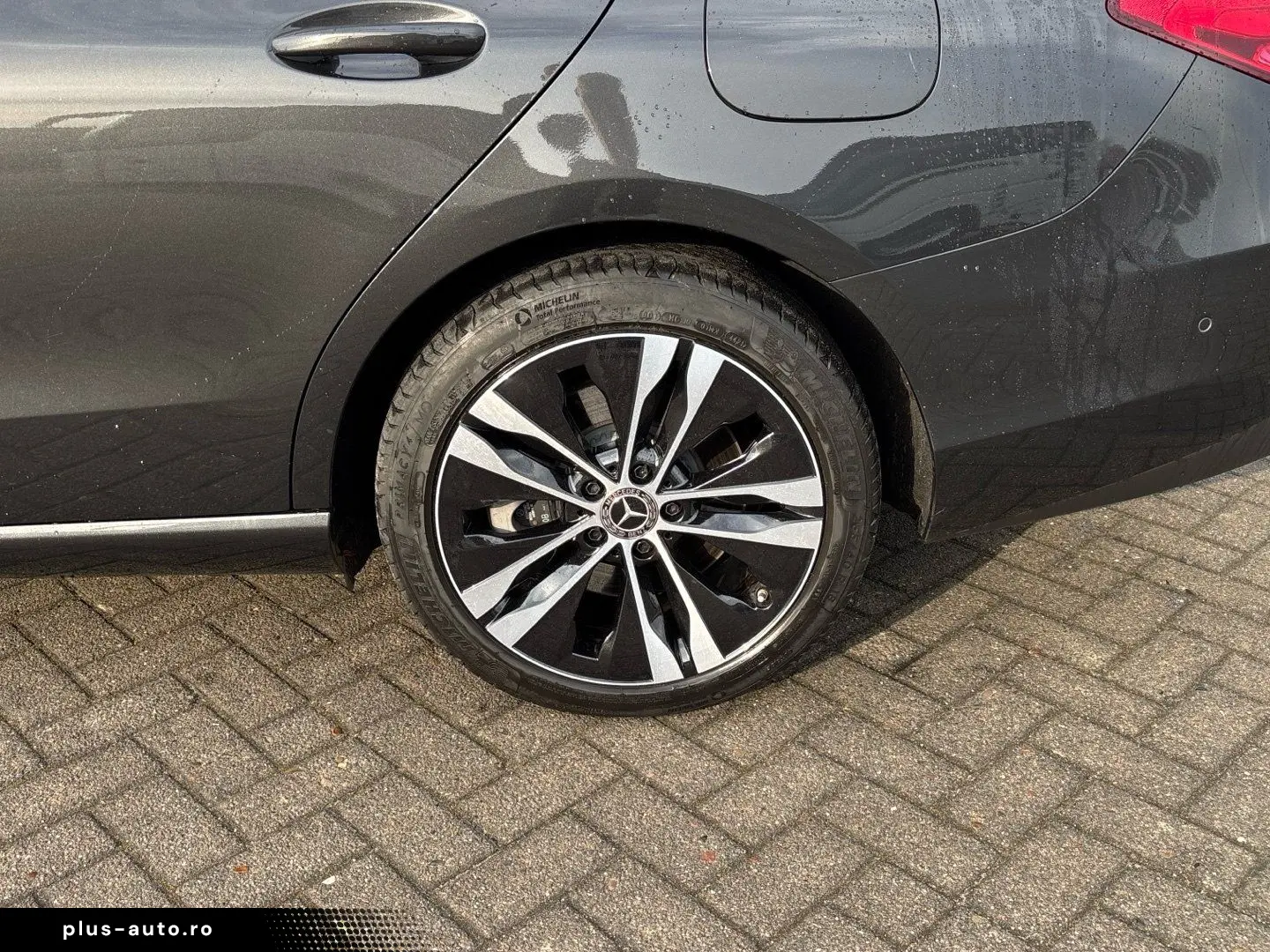MERCEDES-BENZ C 300 e Avantgarde Digital-Light Kamer&hellip;