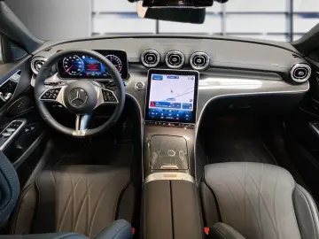 MERCEDES-BENZ C 300 e   AVANTGARDE DIGITAL MEMORY FAHRASSIST
