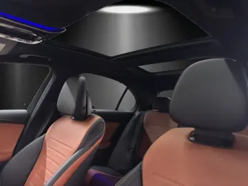 MERCEDES-BENZ C300 AMG Pano Memo DigiLED KeyGo AHK N…