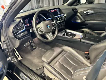 BMW Z4 sDrive20i M-SPORT ACC M-19Zoll M-Aerodynamik