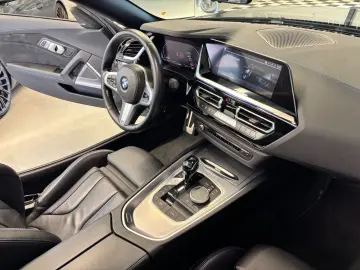 BMW Z4 sDrive20i M-SPORT ACC M-19Zoll M-Aerodynamik
