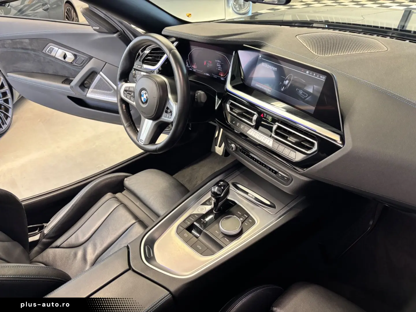 BMW Z4 sDrive20i M-SPORT ACC M-19Zoll M-Aerodynamik