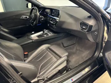BMW Z4 sDrive20i M-SPORT ACC M-19Zoll M-Aerodynamik