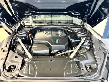 BMW Z4 sDrive20i M-SPORT ACC M-19Zoll M-Aerodynamik