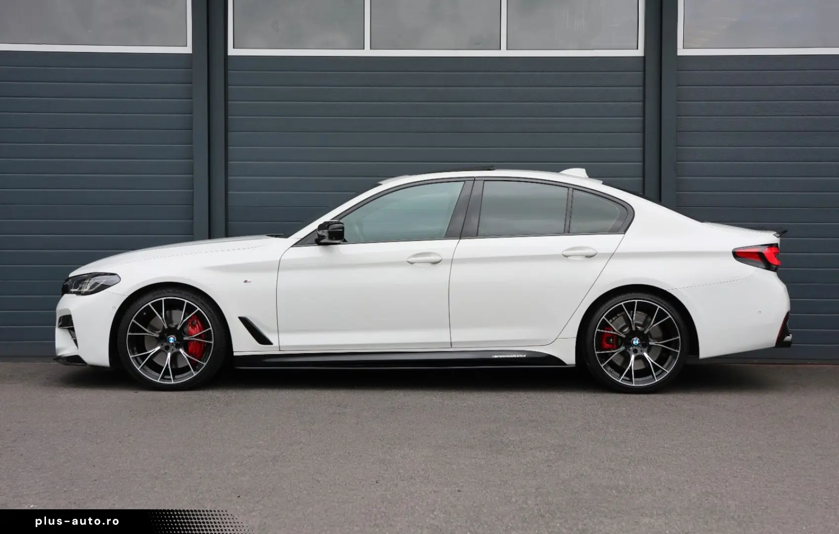 BMW M550i xDrive 360  H&K 4xSHZ LHZ CarPlay TOTW R20