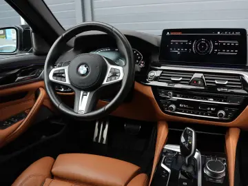 BMW M550i xDrive 360  H&K 4xSHZ LHZ CarPlay TOTW R20