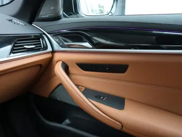 BMW M550i xDrive 360  H&K 4xSHZ LHZ CarPlay TOTW R20