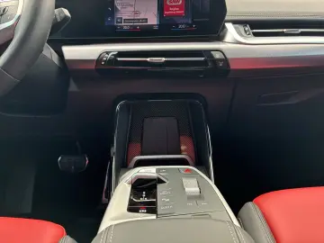 BMW X1 sDrive20i M-SPORT DRIV.ASS LKH AD.LED KOMFZGN