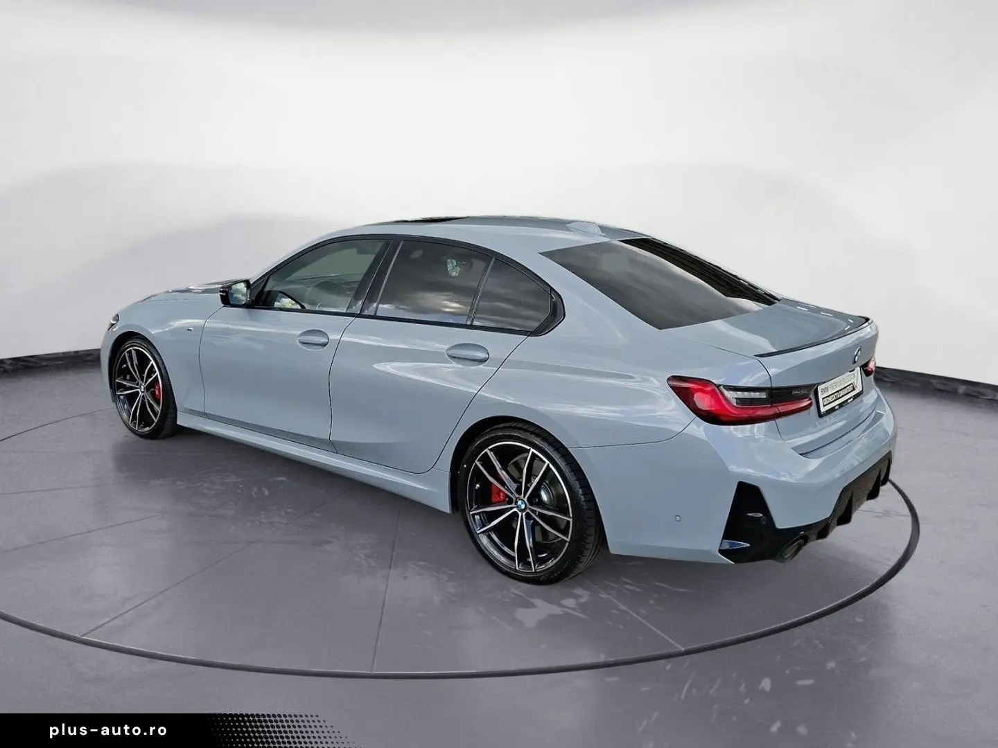 BMW 330i M SPORT PRO M SPORT PRO Glasdach Driving As
