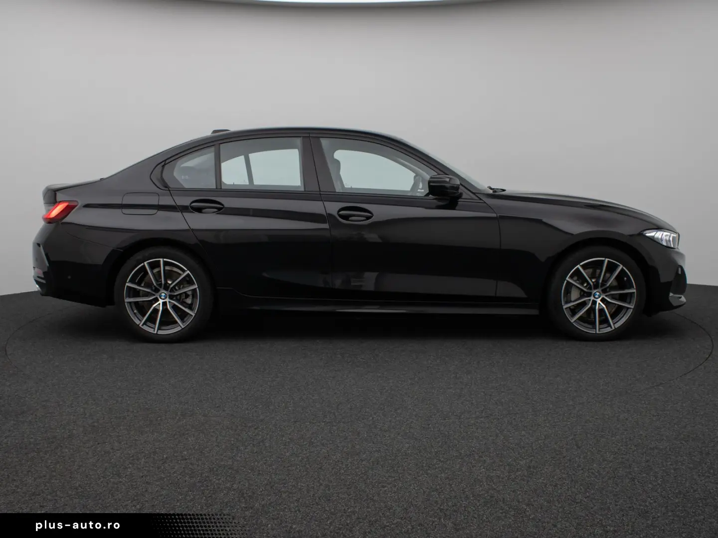 BMW 3 Series 2022 — imagine 4