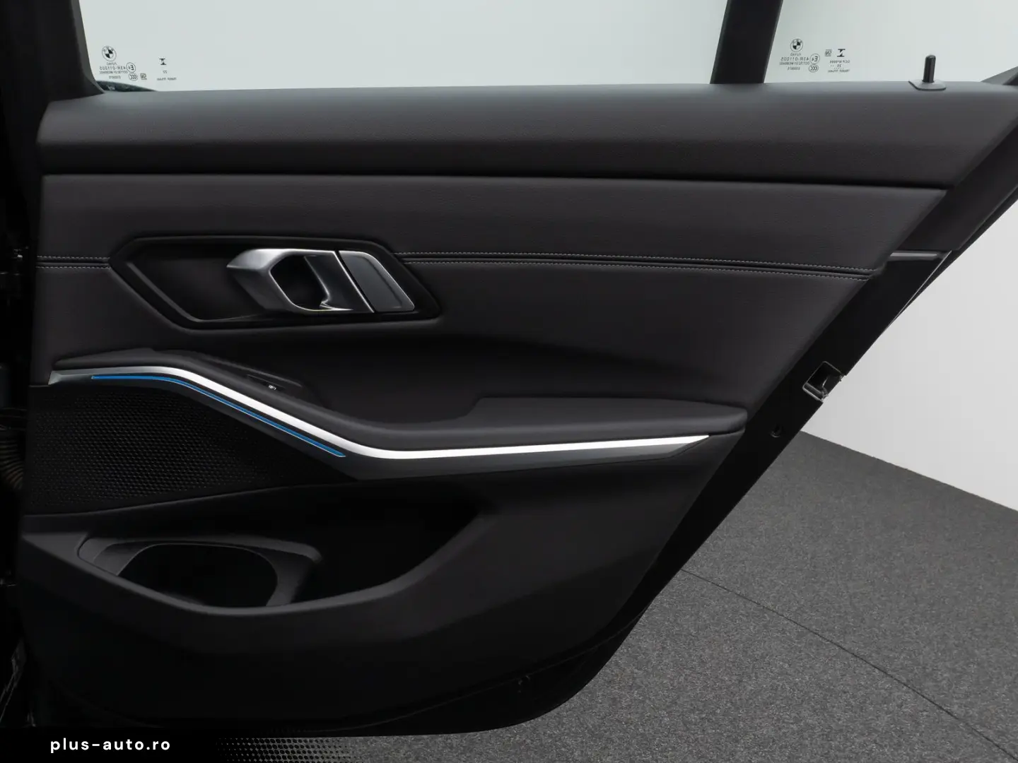 BMW 3 Series 2022 — imagine 30