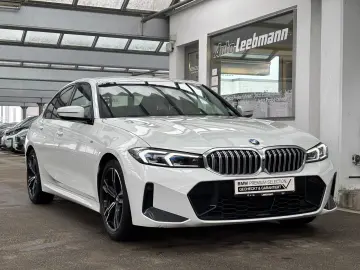 BMW 320d Lim. M-Sportpaket AHK Finanzierung ab 1 99%