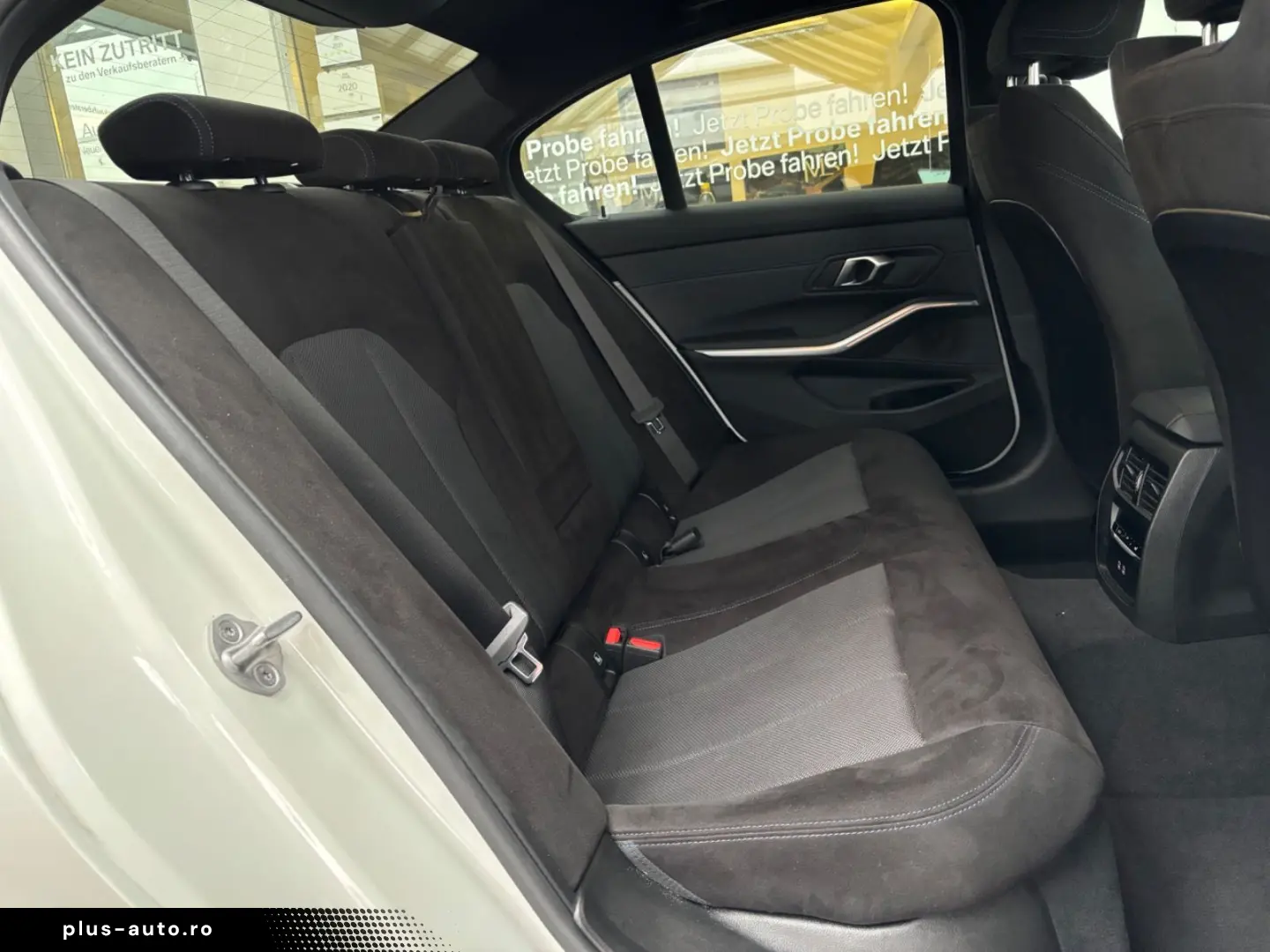 BMW 320d Lim. M-Sportpaket AHK Finanzierung ab 1 99%