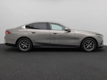 BMW 520d Kamera DAB Leder DrivAss Alarm Sport 18Zoll