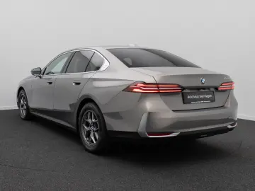 BMW 520d Kamera DAB Leder DrivAss Alarm Sport 18Zoll