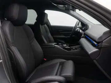 BMW 520d Kamera DAB Leder DrivAss Alarm Sport 18Zoll