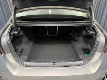 BMW 520 d Limousine M Sport AHK H&K HuD Garantie