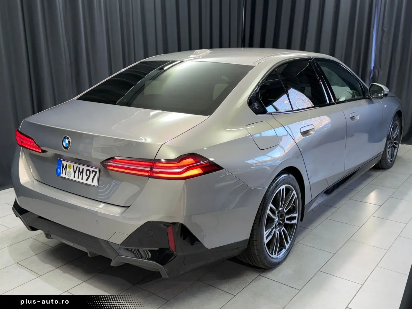 BMW 520 d Limousine M Sport AHK H&K HuD Garantie