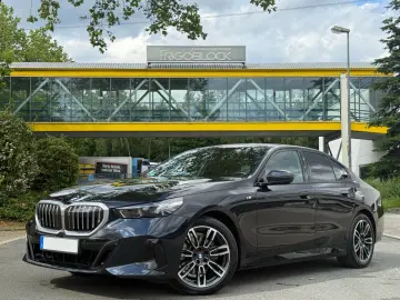 BMW 520 d  M-SPORT MEMORY SHADOW