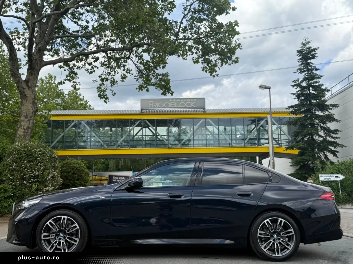 BMW 520 d  M-SPORT MEMORY SHADOW