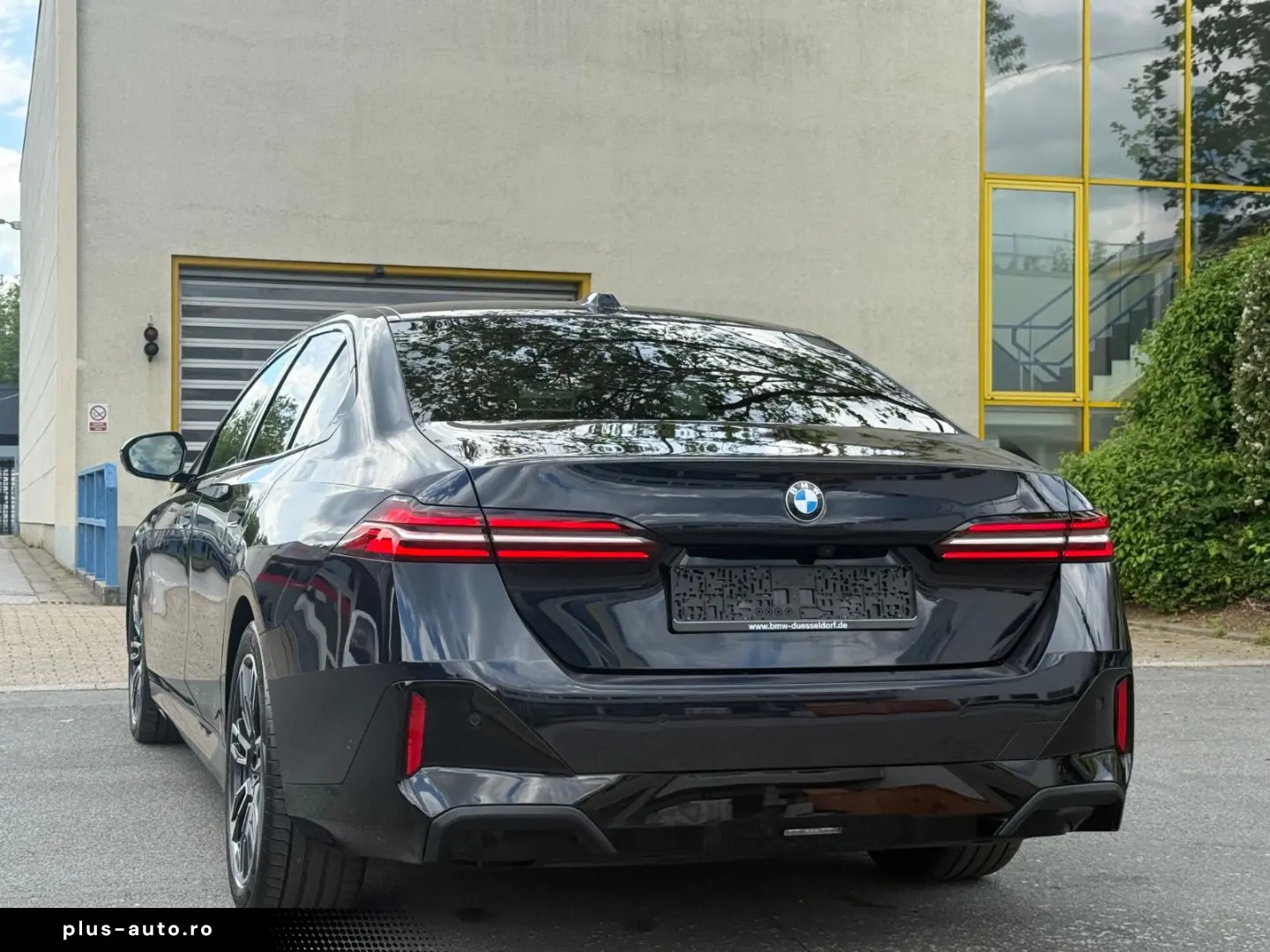 BMW 520 d  M-SPORT MEMORY SHADOW