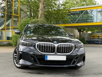 BMW 520 d  M-SPORT MEMORY SHADOW