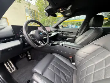 BMW 520 d  M-SPORT MEMORY SHADOW