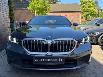 BMW 520i Lim Metallic adapt.LED Leder Kamera DA 18