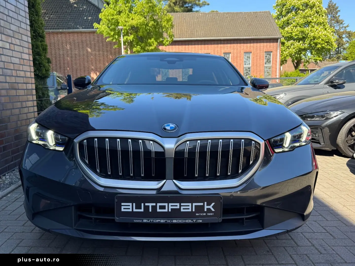BMW 520i Lim Metallic adapt.LED Leder Kamera DA 18