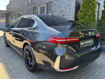 BMW 520i Lim Metallic adapt.LED Leder Kamera DA 18
