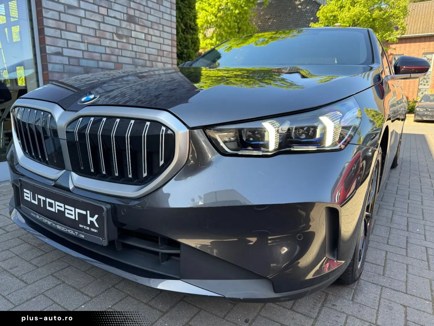 BMW 520i Lim Metallic adapt.LED Leder Kamera DA 18